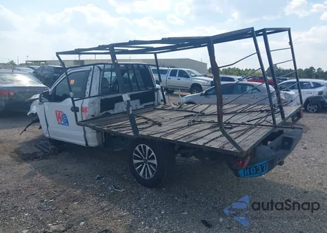 2016 Ford F150 z USA, uszkodzony, nr VIN 1FTMF1C8XGKD33957